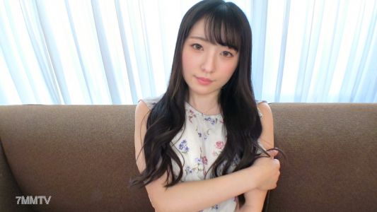 SIRO-5017 【Are you the innocent type？】A sister working at a soba shop who aspired to be an AV actress and decided to appear in AV. A mercilessly thick meat rod is inserted into her smooth, clean, seemingly innocent little ◯◯… Apply for AV online → AV expe