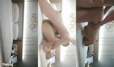 2021-10-22 God Of War Xiaoli Piledriver Glasses Brother Tanhua, Female With Big Breasts In A Denim Jacket, Raises Her Buttocks To Look Apart, Rides A Sideways Ride, Shakes Her Big Tits