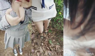 Outdoor Sex Stimulates A Group Of Beautiful Sisters With Sexual Desires And Seduces A Friend With Benefits To Perform Outdoor Live Sex Show With Beautiful Breasts