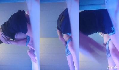 2022-5-25 [00 Unknown 00] Middle-aged Uncle Masturbates, Female Technician With Big Breasts And Fat Buttocks, Considerate Service And Crazy Dick