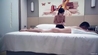 【AI畫質增強】2020-07-08【9總全國探花】短褲長腿妹子，脫光光調情一番