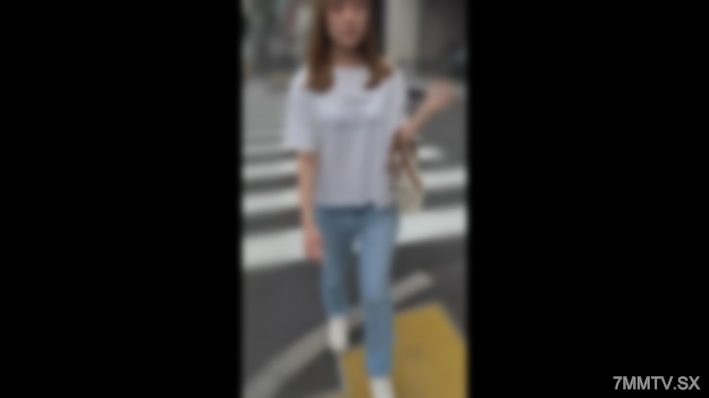 fc2-ppv 4947759 【個撮】ネイリストの若妻。強面の男にビビッてしまい、最後まで言いなりに。。。 | FC2電子市場