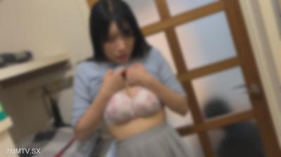 fc2-ppv 4964433 【Individual Clip】Wife squirting heavily. Servicing while glancing at her husband. Pretending to be reluctant but gushing profusely, soaking even the subordinate&quots arm... | FC2 Electronic Market