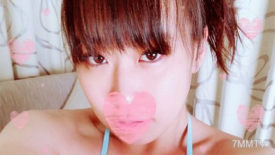 FC2-PPV 879359 生ハメ×騎乗位♥S級清楚美女☆某飲食店ウェイトレス♥ちんぽ汁飲み干す変態フェラで本気汁ダダ洩れ淫乱まんこ♥狭膣にフル勃起ちんぽ生挿入で愛液泡立つ子宮串刺し鬼ピス悶絶イキ♥【モザ無】おまけ動画2本付