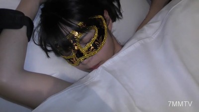 fc2-ppv 1631676 【個人撮影】3人の男達の舌が、肉棒が、奥様の性感帯を次々に責め尽くす!!