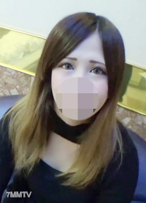 fc2-ppv 1689778 【不露臉】欲求不滿的姐系美女被無許可生插中出，敏感的光滑小穴被他人的棒子弄到高潮連連，精液大量射入已經完全放鬆的子宮進行種植【個人拍攝】附贈特典