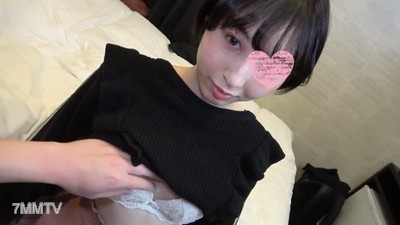 fc2-ppv 1829435 両親のお花屋さんで働く18歳美少女。まだ汚れを知らない美白美乳でウブな身体を堪能。 お顔を大量の精液で染められ、人生初の洗礼を受ける。 {