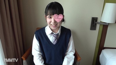 fc2-ppv 2382636 ヌードモデルならと来た小動物系美少女。華奢で小さなその体を見ていたらヤりたくなってハメ撮り交渉！！ {