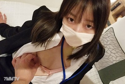 fc2-ppv 2971114 【수정되지 않은 · 몰래 찍기】업무에서 실수한 신입 사원이 도와달라고 울면서 찾아왔는데 뭐든지 하겠다고 해서 몰래 찍기를 요구했다