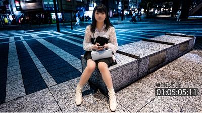 fc2-ppv 3861866 10月3日前限定500點!!【未・可愛】在屁股還藍的小鬼身上灌了大量酒，射了兩發精*子，然後又再射了一發。