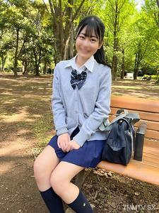 fc2-ppv 4241286 ※初回數量限定※★彈彈落下的18歲★制服・射精★濕滑吸附的陰道肉棒進出★籃球部・歌【內射&臉射】