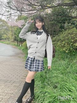 fc2-ppv 4669180 茶道部えみちゃん・18歳　隠れ巨乳な色白スレンダー美人　春の陽気でムラムラ発情中出しおせっせ※先着高画質特典付き※{